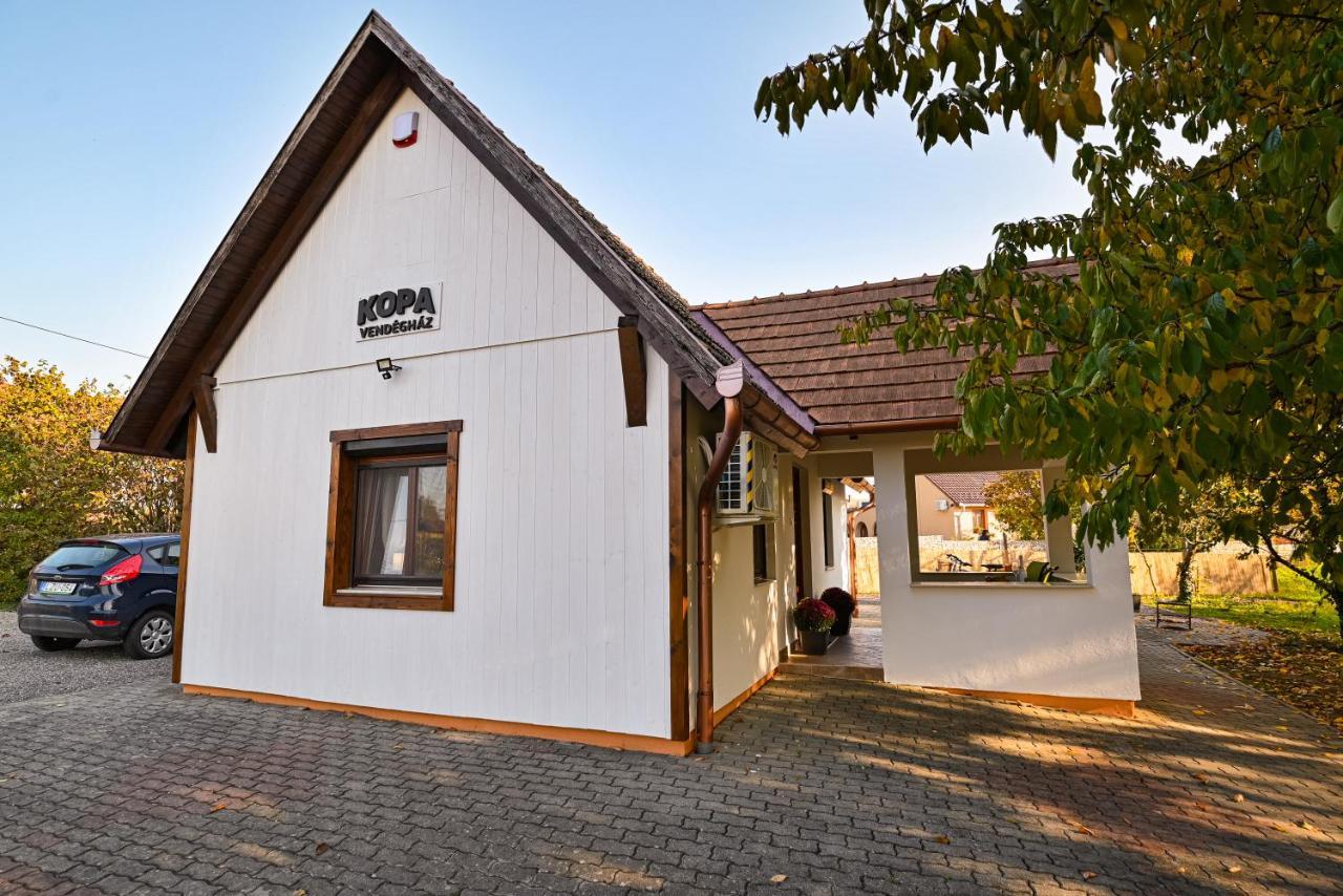 Kopa Vendeghaz Apartment Szigetvar Luaran gambar