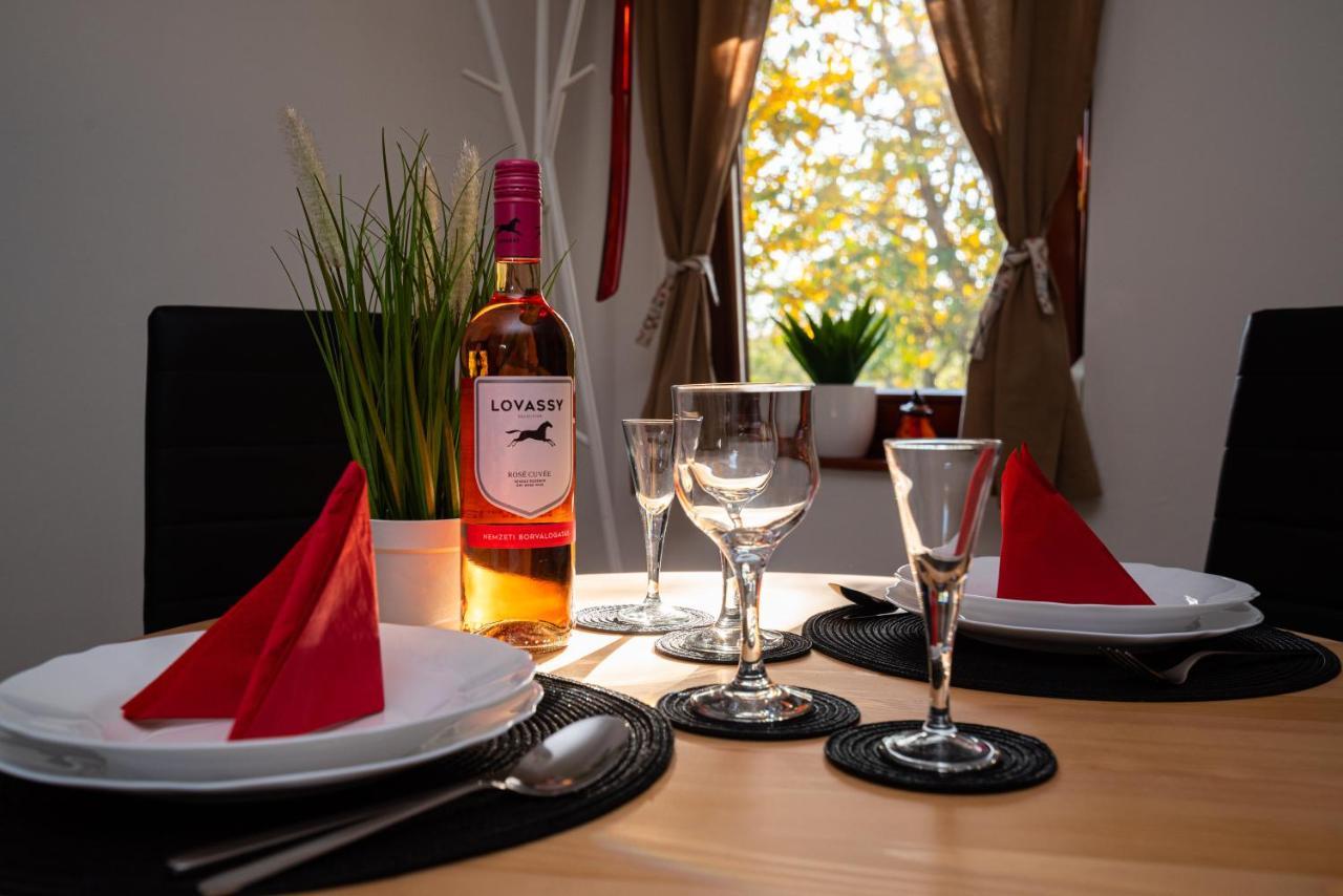 Kopa Vendeghaz Apartment Szigetvar Luaran gambar