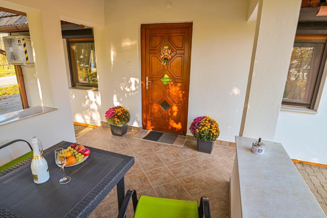 Kopa Vendeghaz Apartment Szigetvar Luaran gambar